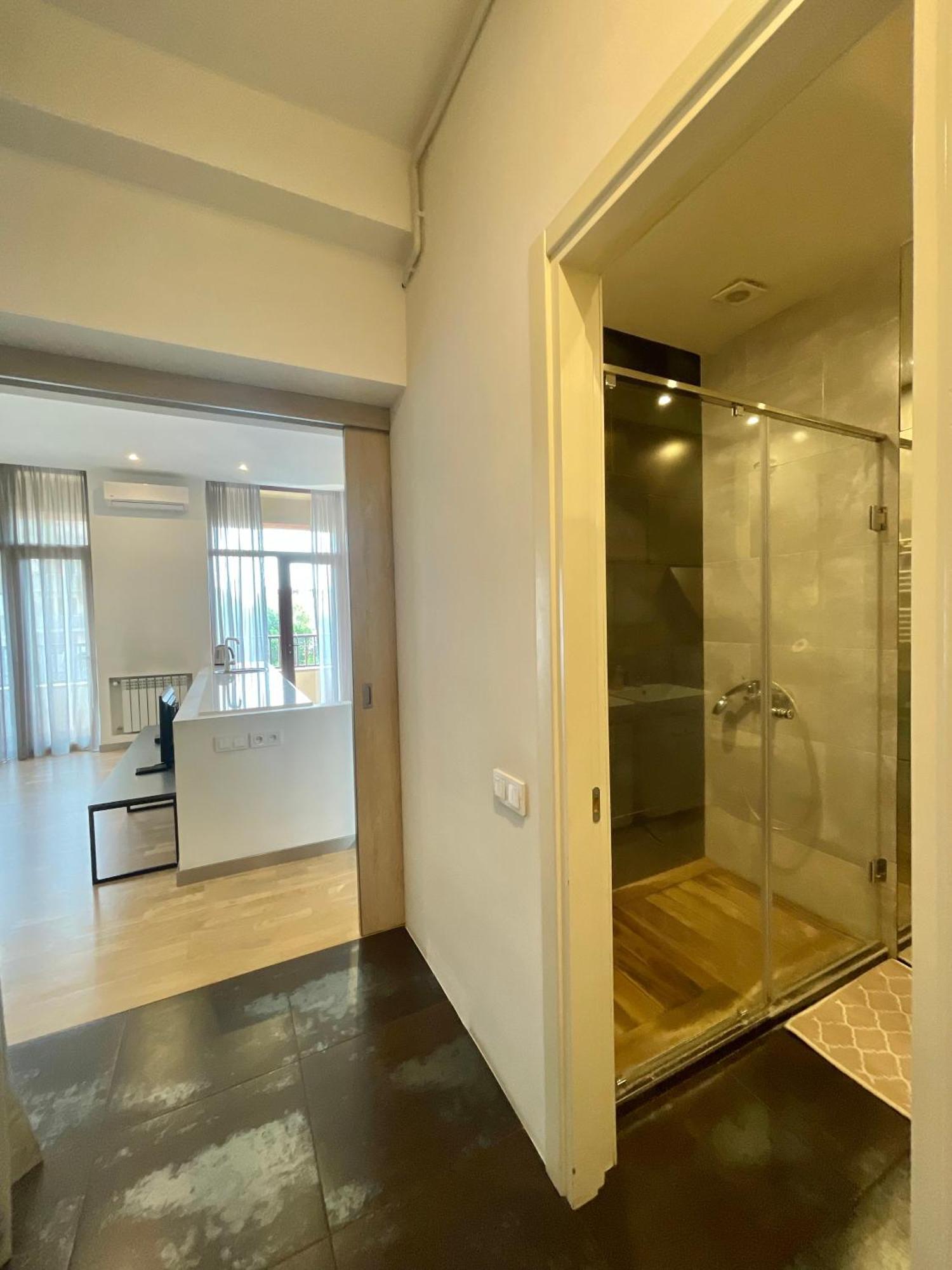Metro Apartment Erivan Exterior foto